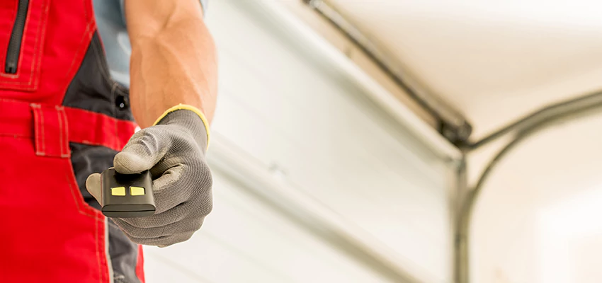 Residential Garage Door Security in Hilmar-Irwin, California