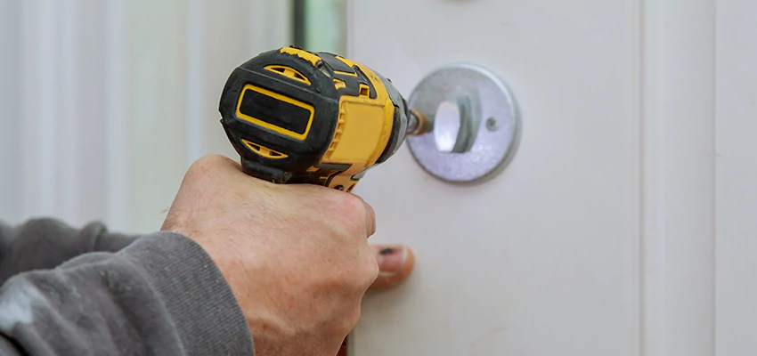 Street Locksmith For Smart Lock Repair in Hilmar-Irwin, CA